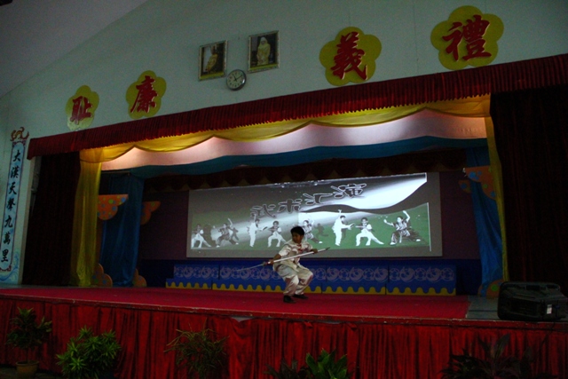 1030-84.JPG